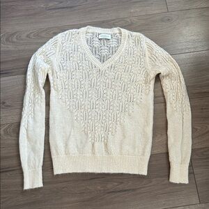 Beautiful Bellwood sweater. Made in Italy. Mohair / Alpaca / polyamid size M